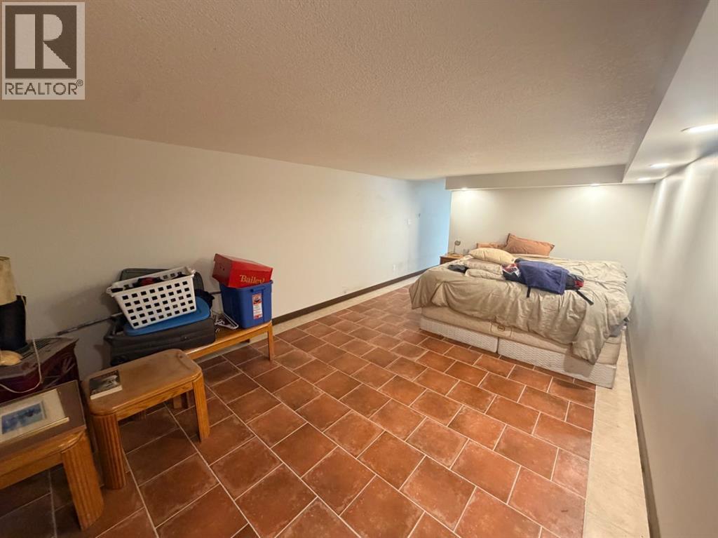 162 Hampshire Road Property Photo 6