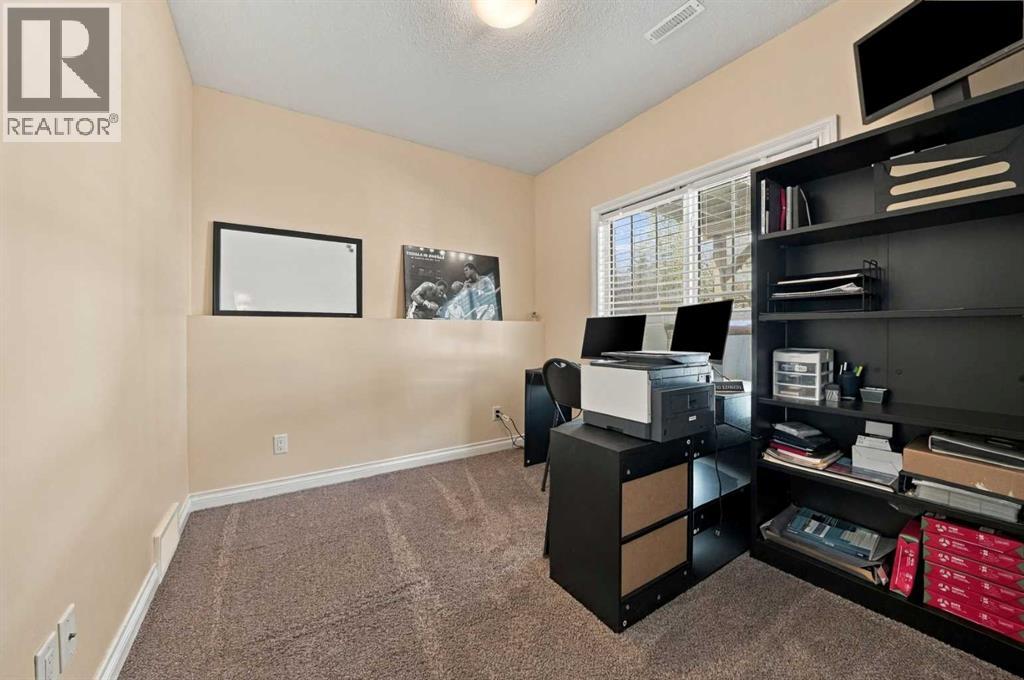 15 Cole Way Property Photo 24