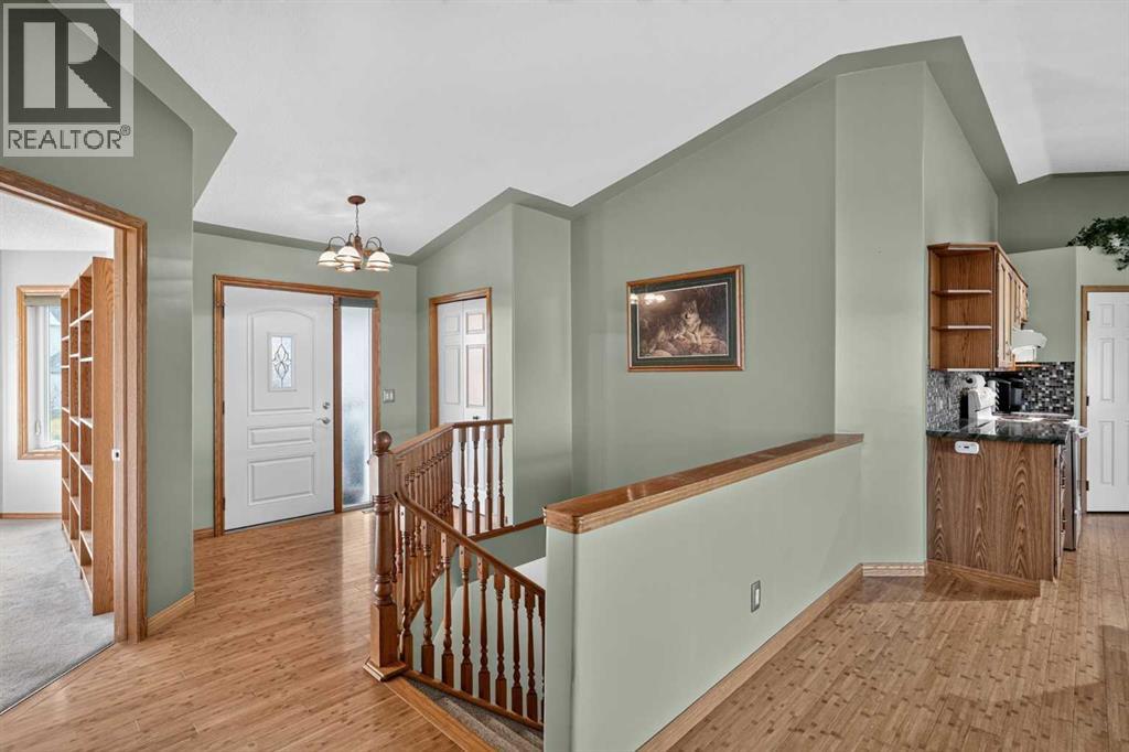 50 4 Street Property Photo 6