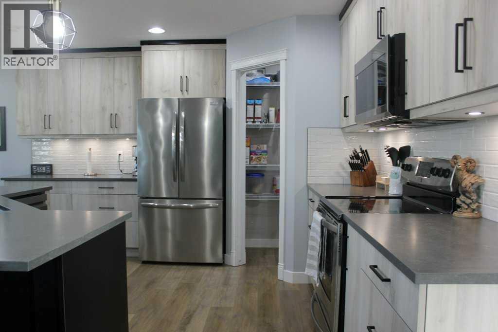 938 Manor Place Se Property Photo 10