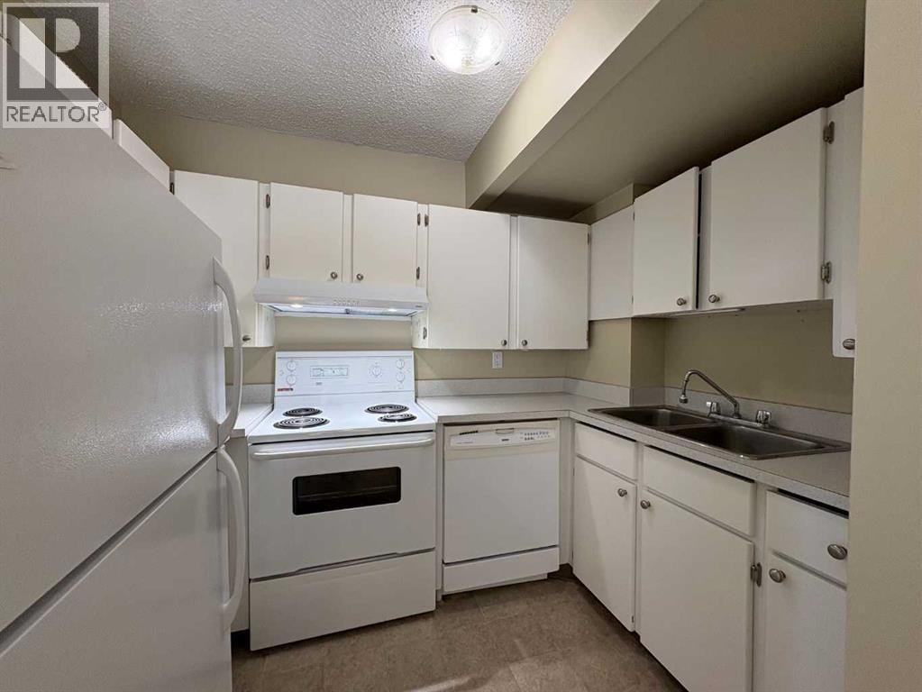 21 Berkeley Place West Property Photo 15