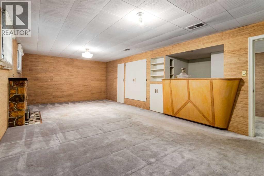 827 17 Avenue Nw Property Photo 20