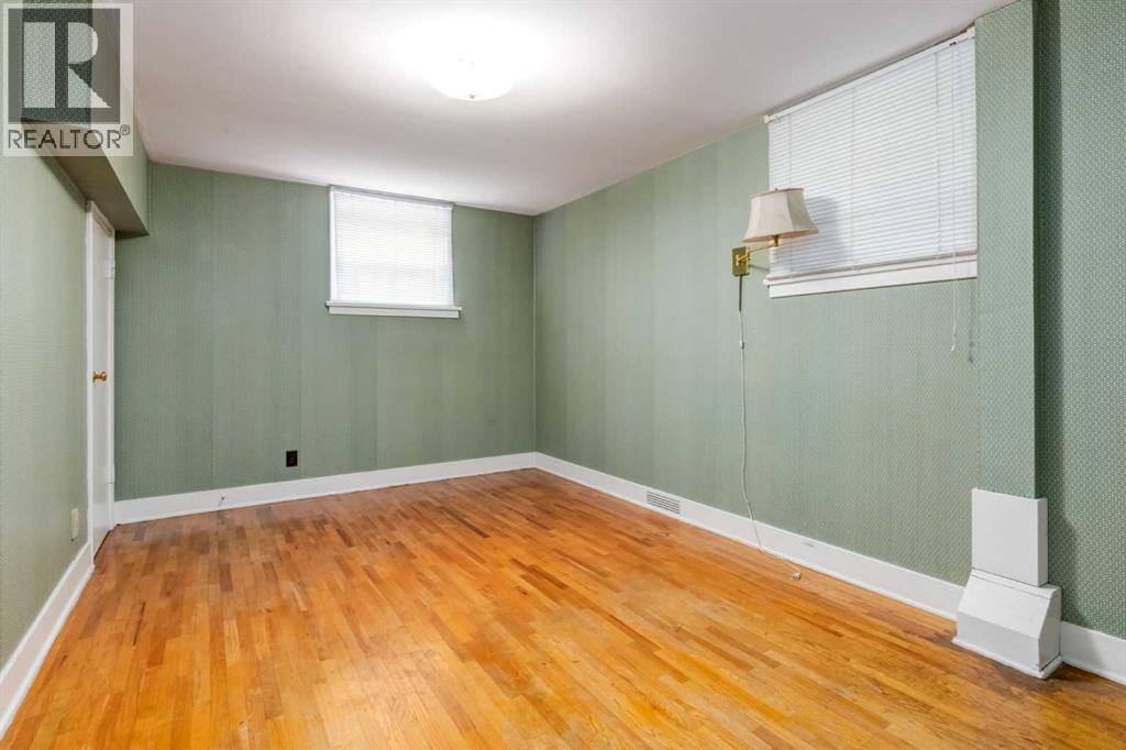 827 17 Avenue Nw Property Photo 25