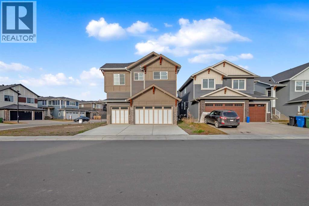 203 Kinniburgh Place Property Photo 4