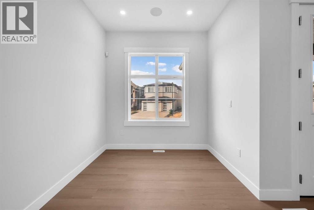 203 Kinniburgh Place Property Photo 8
