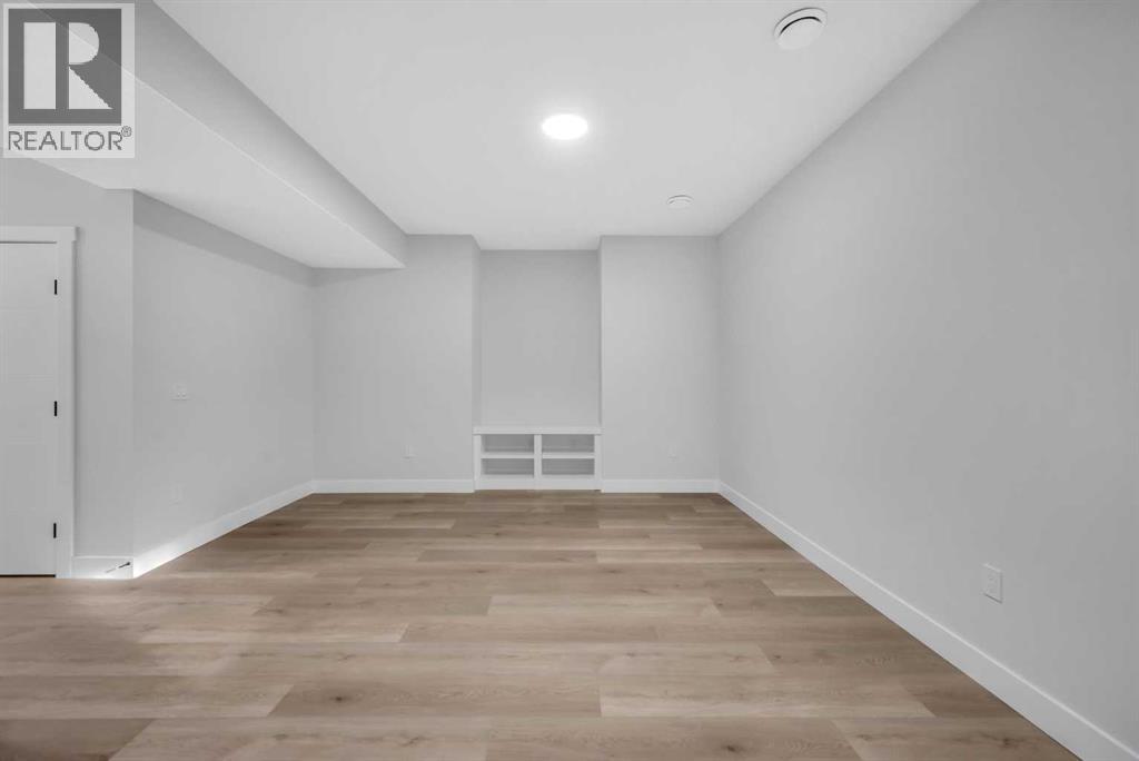 203 Kinniburgh Place Property Photo 36
