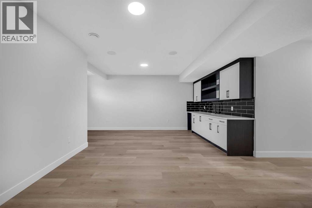 203 Kinniburgh Place Property Photo 37