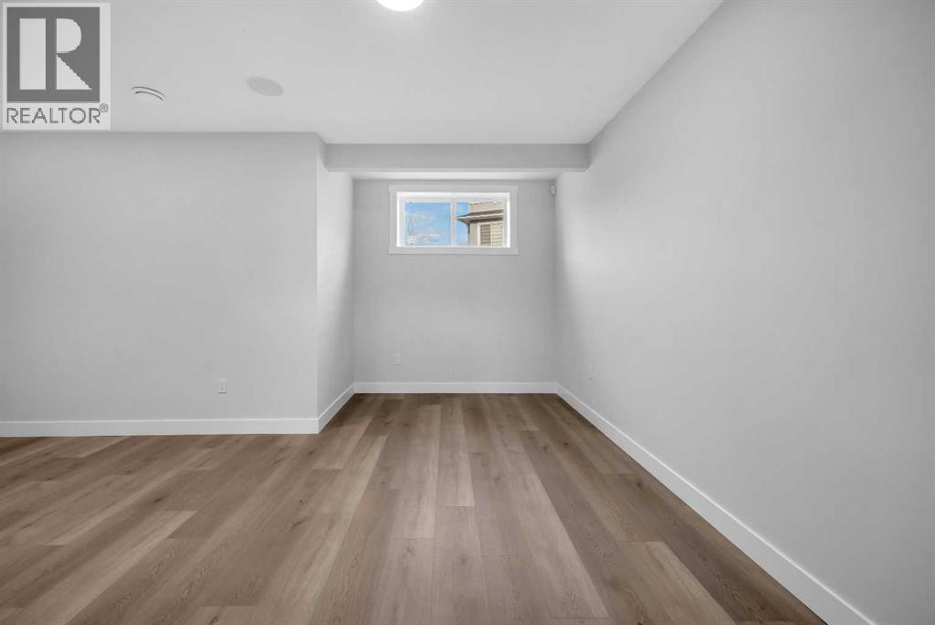 203 Kinniburgh Place Property Photo 40