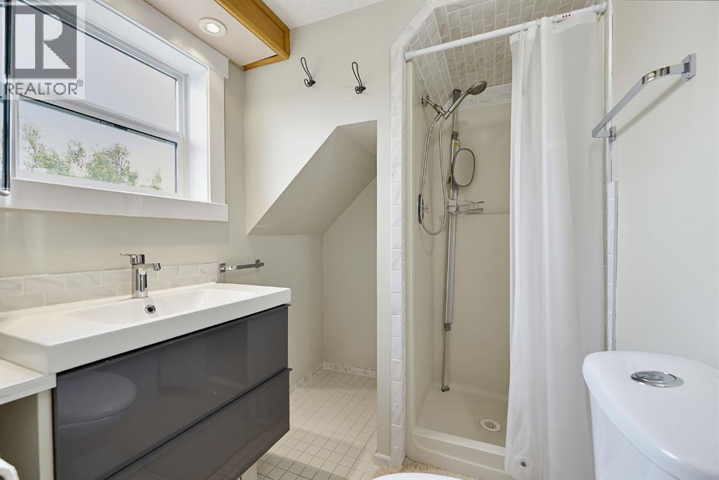529 18 Avenue Nw Property Photo 26