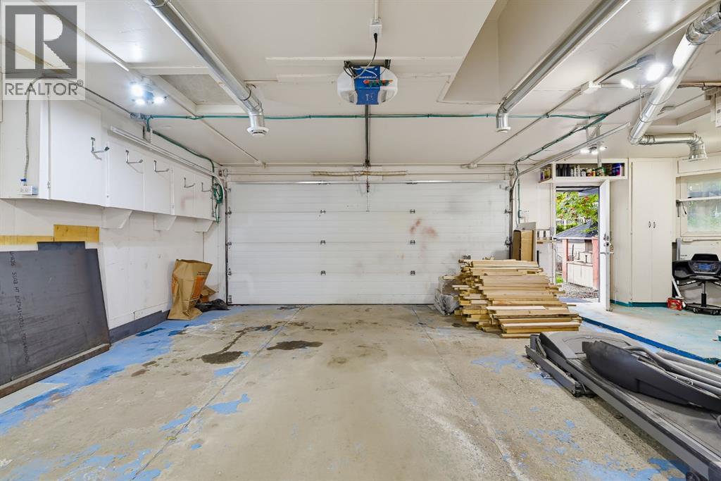 529 18 Avenue Nw Property Photo 36
