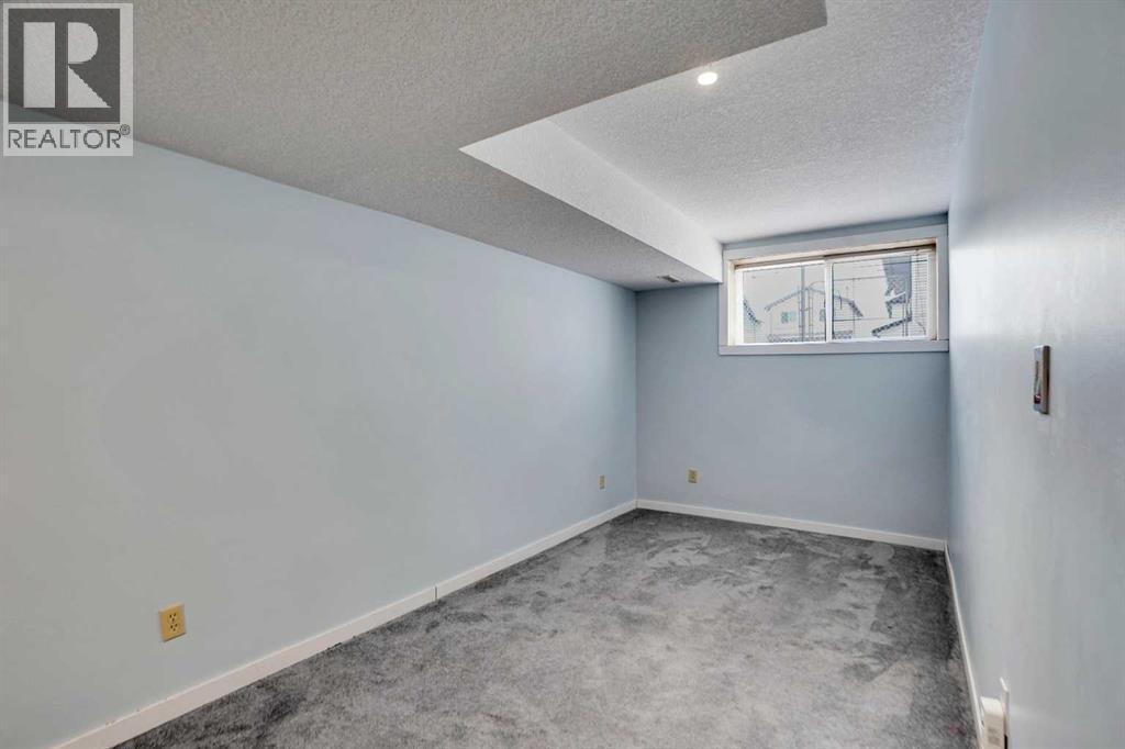 193 Martindale Drive Ne Property Photo 31
