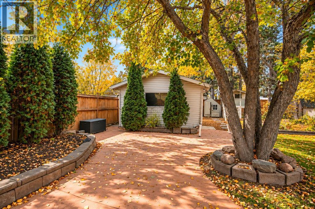 3721 44a Avenue Property Photo 13