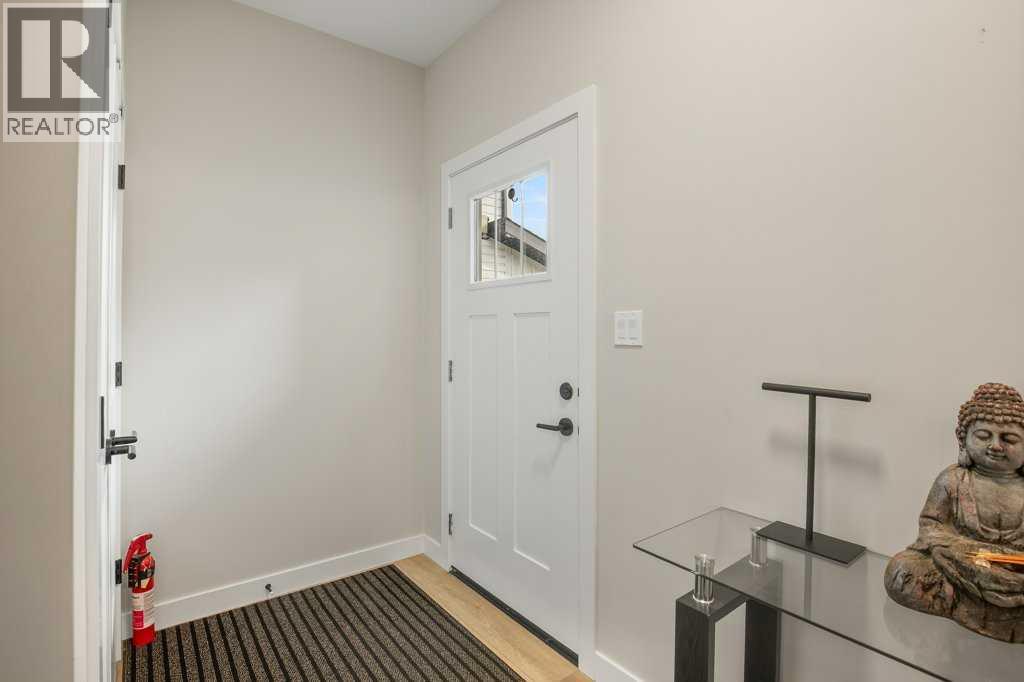 85 Crestview Boulevard Property Photo 16