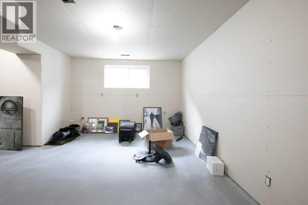85 Crestview Boulevard Property Photo 35