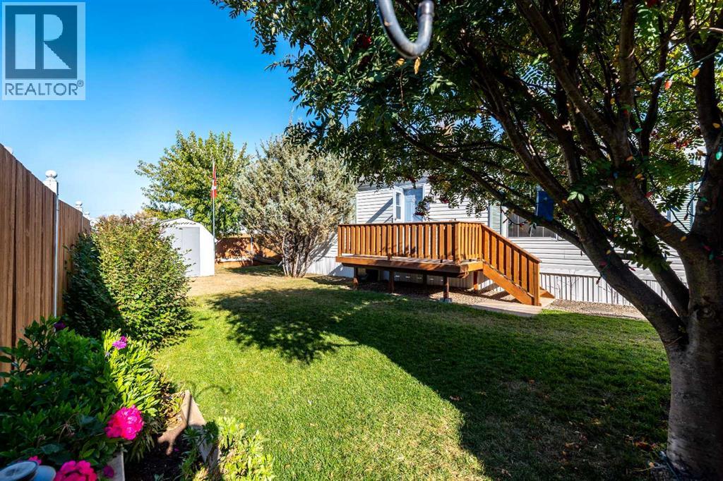5302 56b Street Property Photo 2