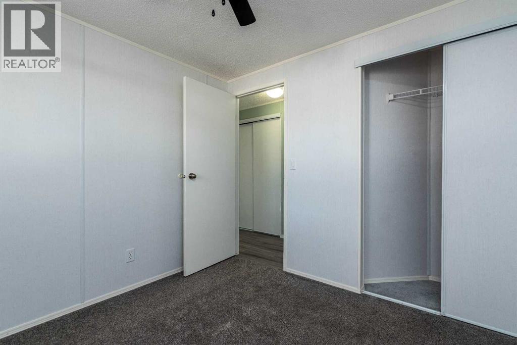 5302 56b Street Property Photo 15