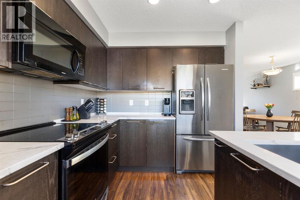 42 Copperpond Place Se Property Photo 15