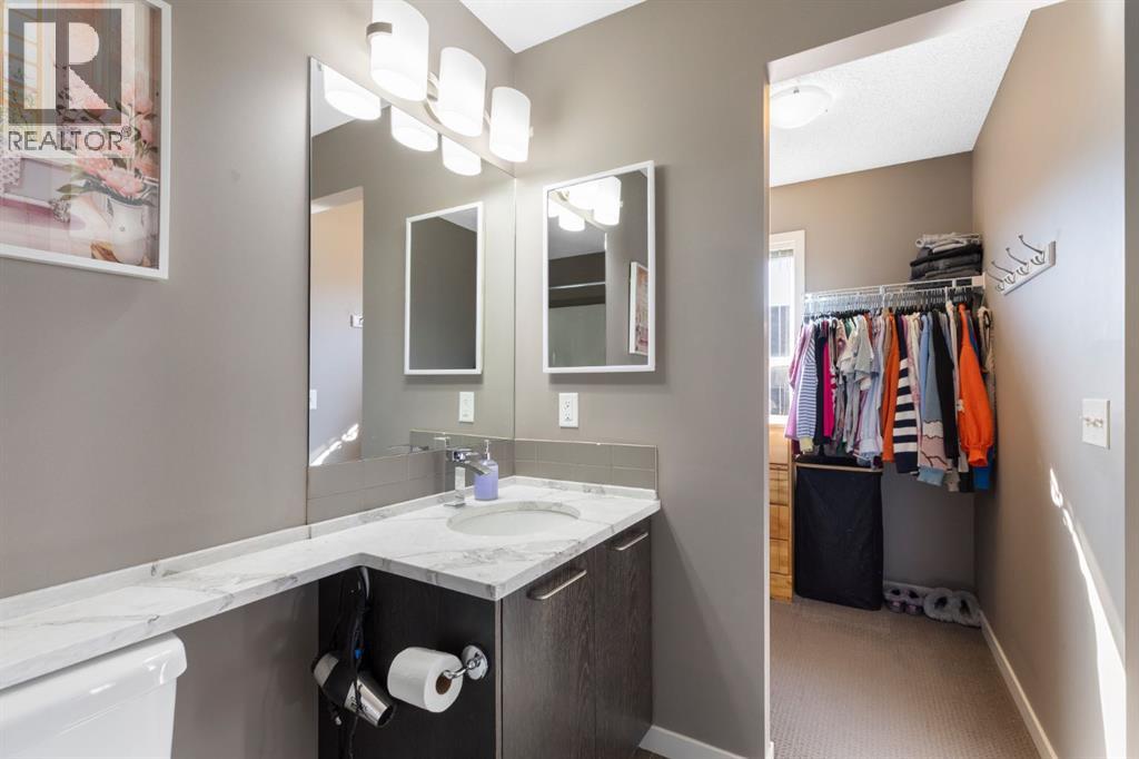 42 Copperpond Place Se Property Photo 24