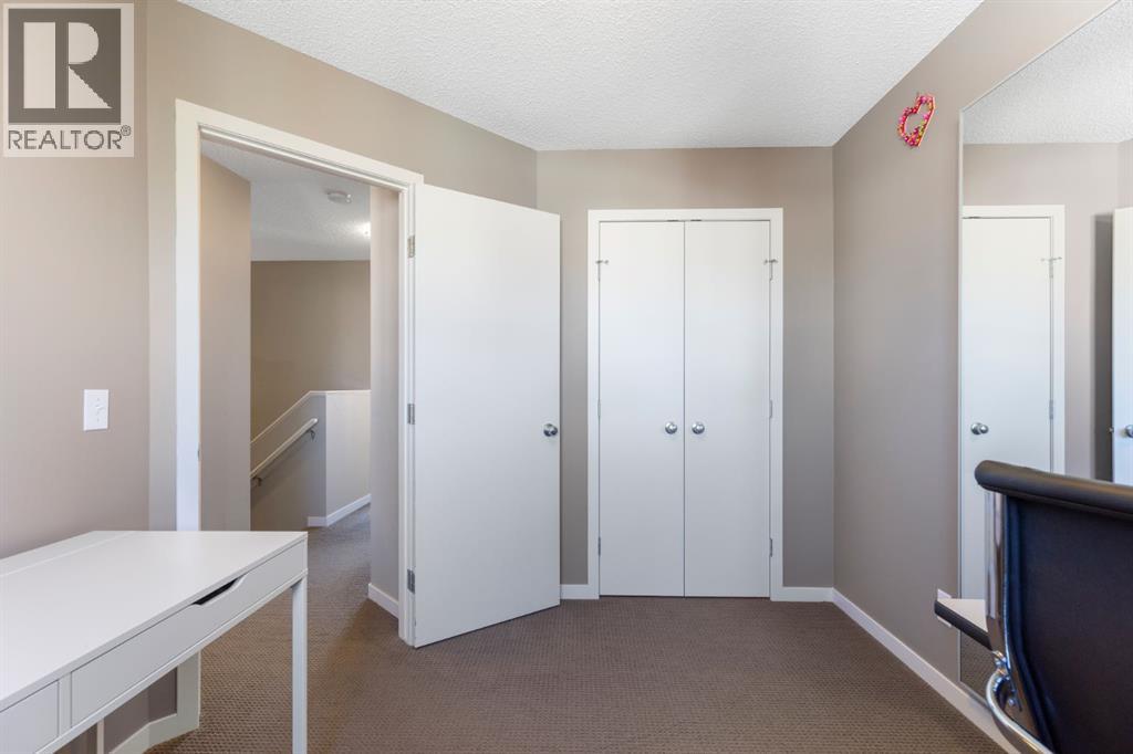 42 Copperpond Place Se Property Photo 30