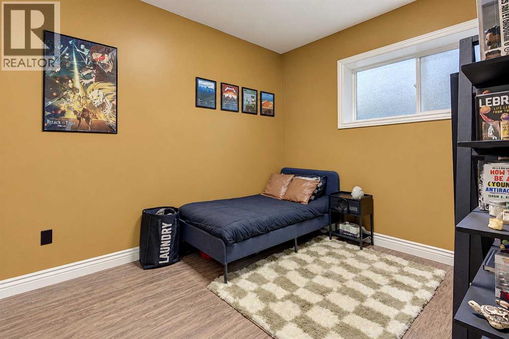 7321 88 Street Property Photo 44