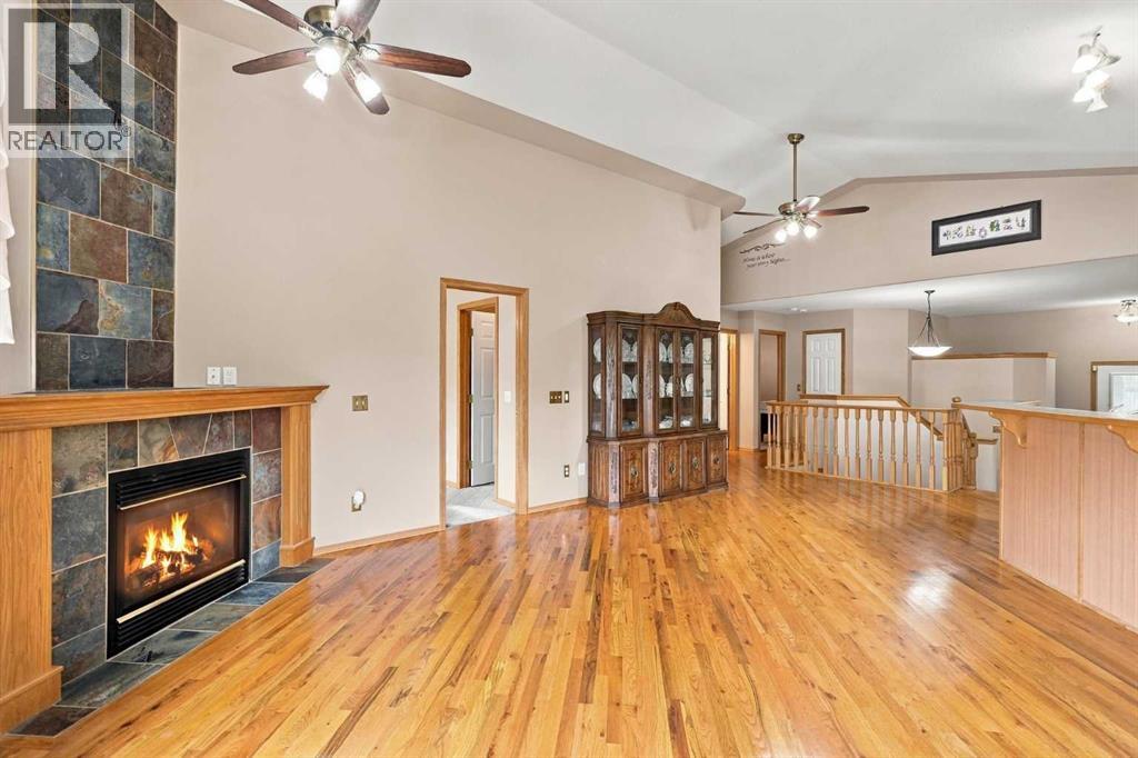 407 Lineham Acres Bay Nw Property Photo 10