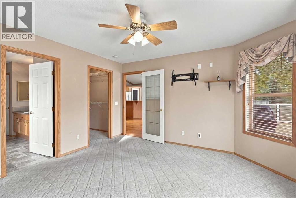 407 Lineham Acres Bay Nw Property Photo 20
