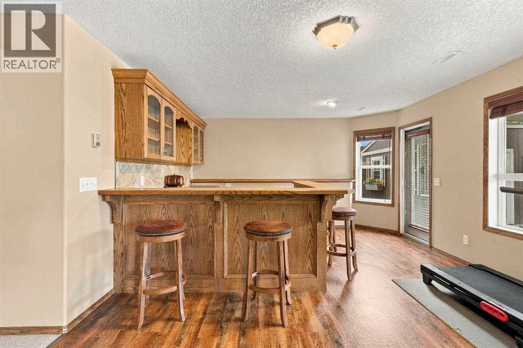 407 Lineham Acres Bay Nw Property Photo 34