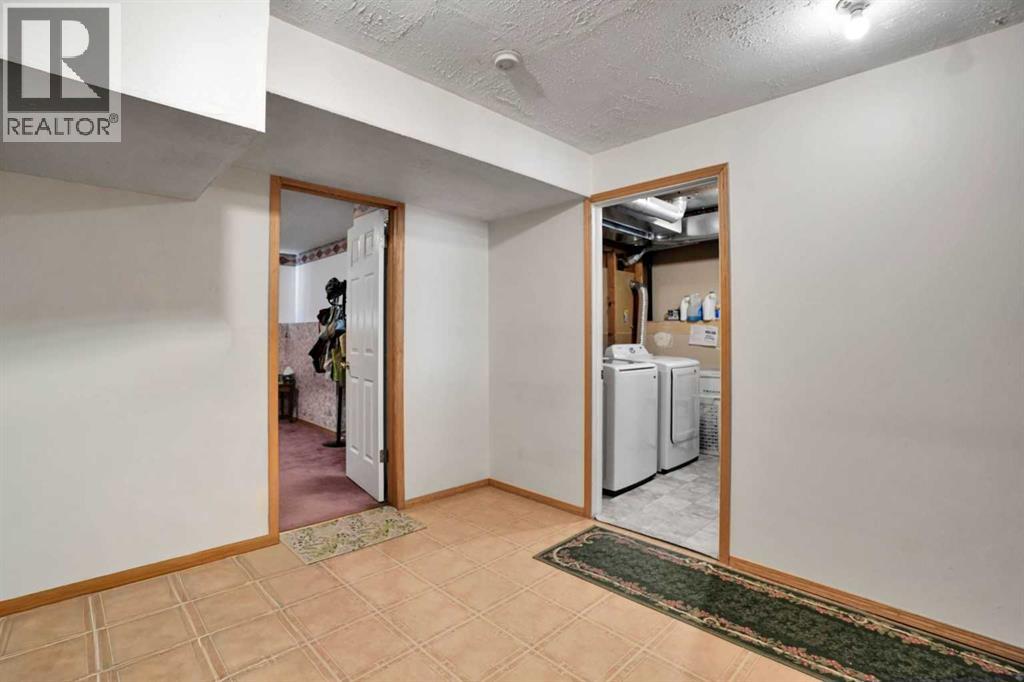 177 Erin Circle Se Property Photo 29