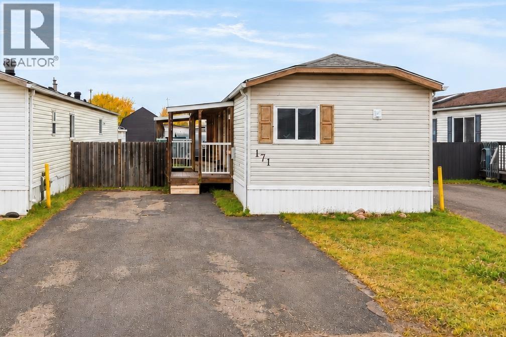 171 Grant Way Property Photo 1
