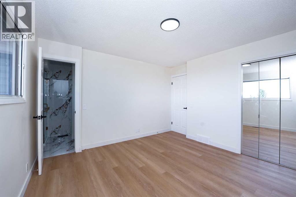 63 Beaconsfield Crescent Nw Property Photo 17