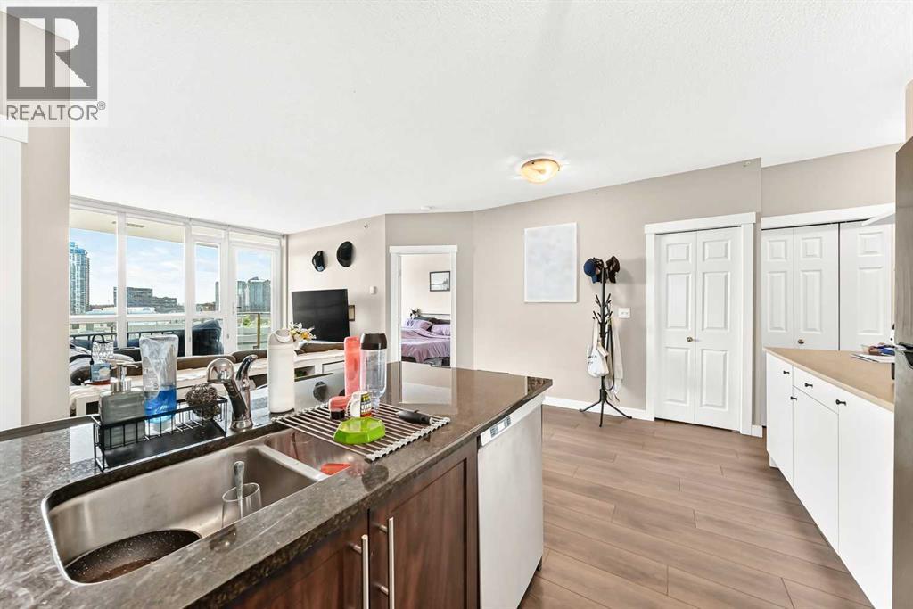 325 3 Street Southeast Property Photo 16