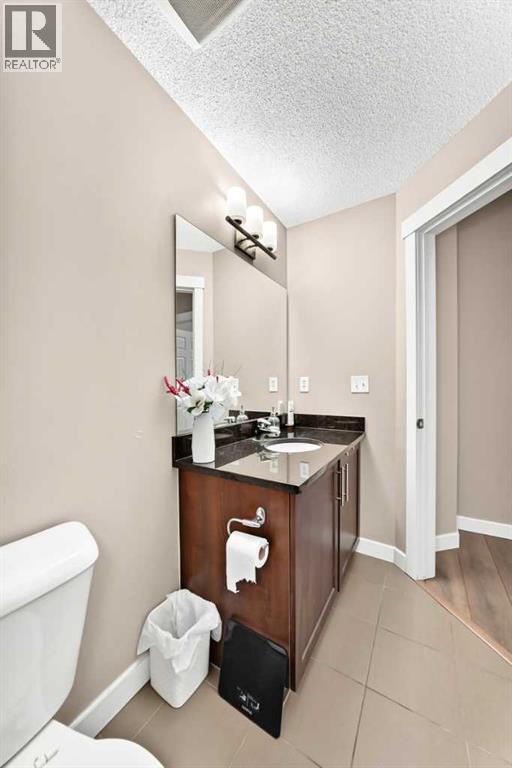 325 3 Street Southeast Property Photo 32