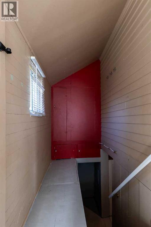 1114 Bridge Street Se Property Photo 24