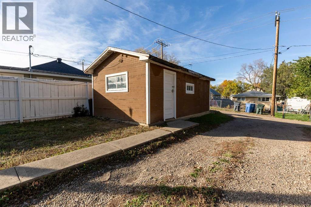 1114 Bridge Street Se Property Photo 34