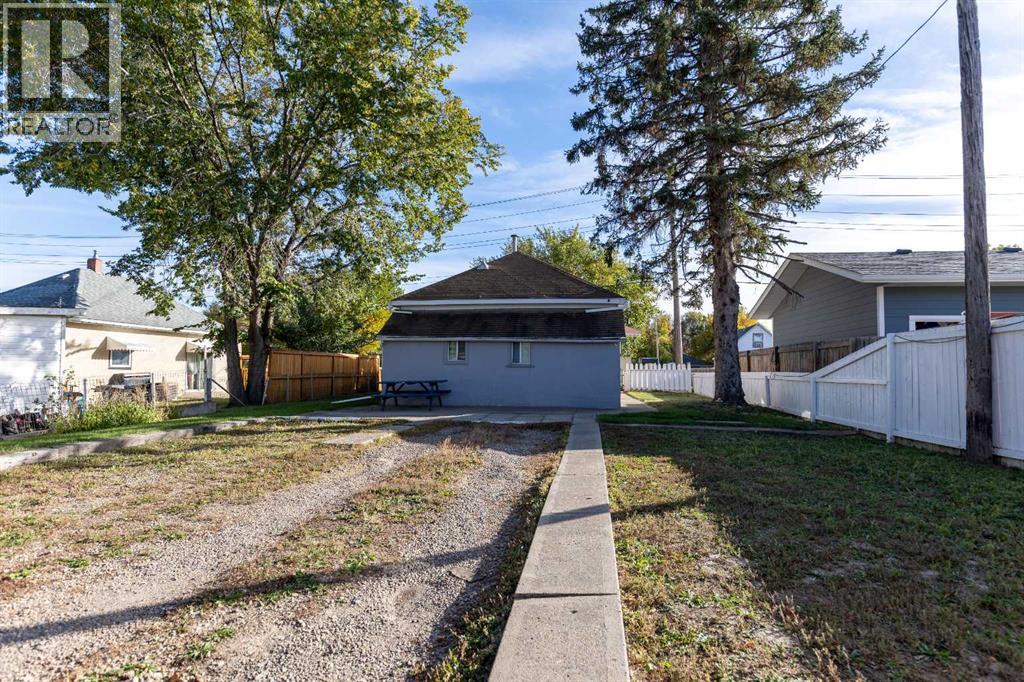 1114 Bridge Street Se Property Photo 37