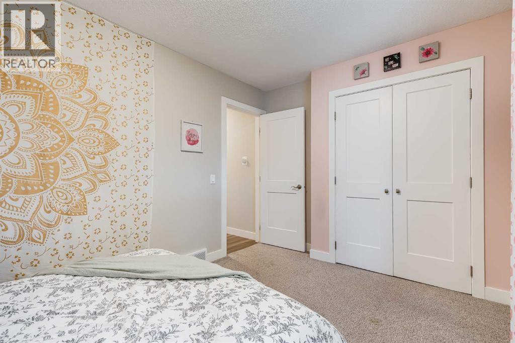 96 Alderwood Close Se Property Photo 20