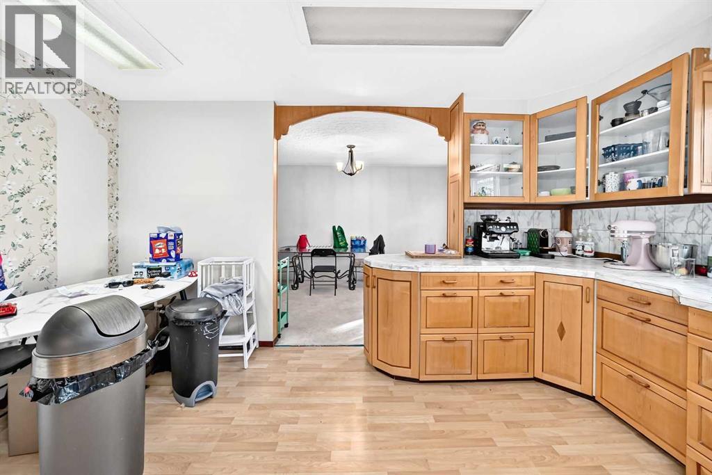 4015 Centre B Street Nw Property Photo 6