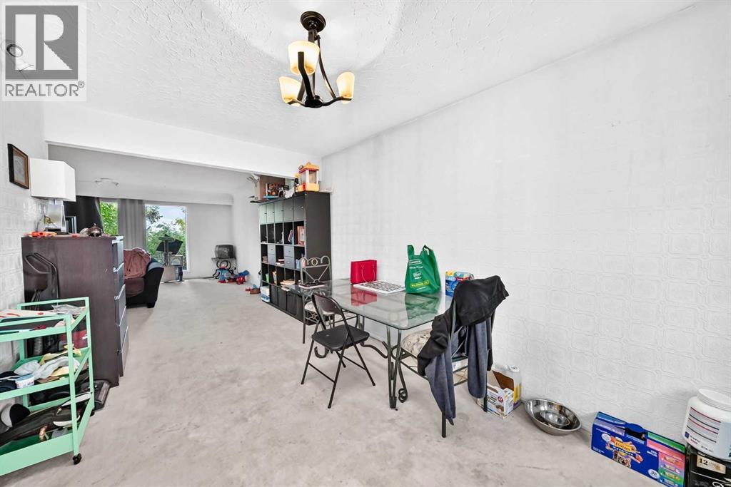 4015 Centre B Street Nw Property Photo 14