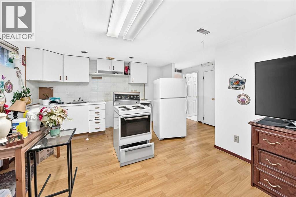 4015 Centre B Street Nw Property Photo 32