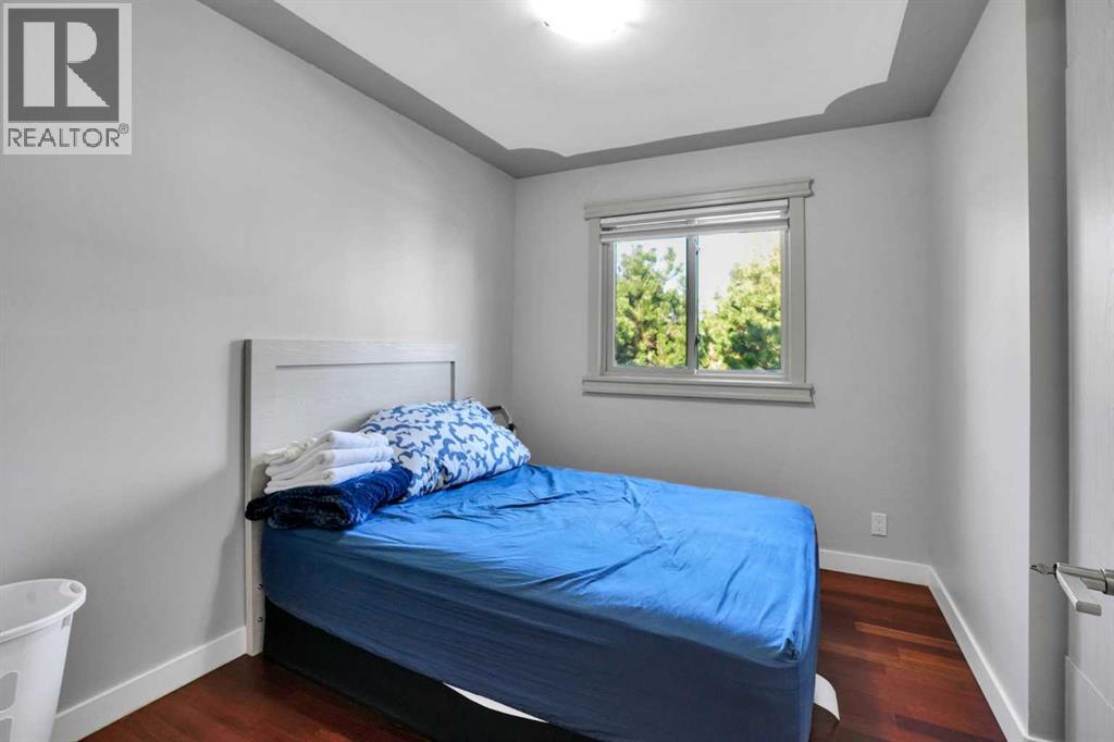 1115 Marcombe Crescent Ne Property Photo 17