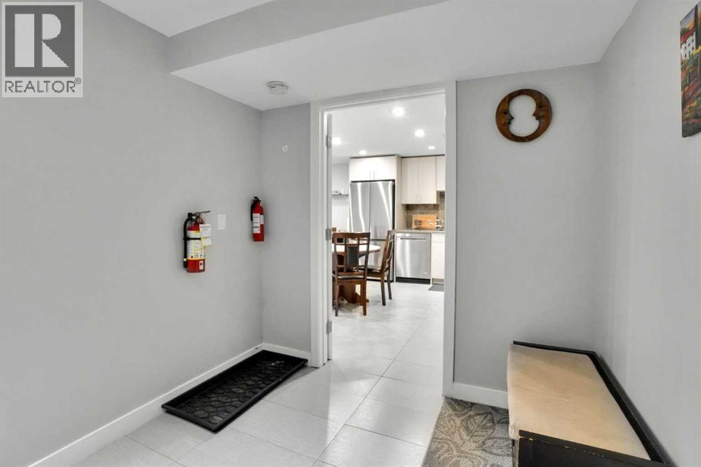 1115 Marcombe Crescent Ne Property Photo 27