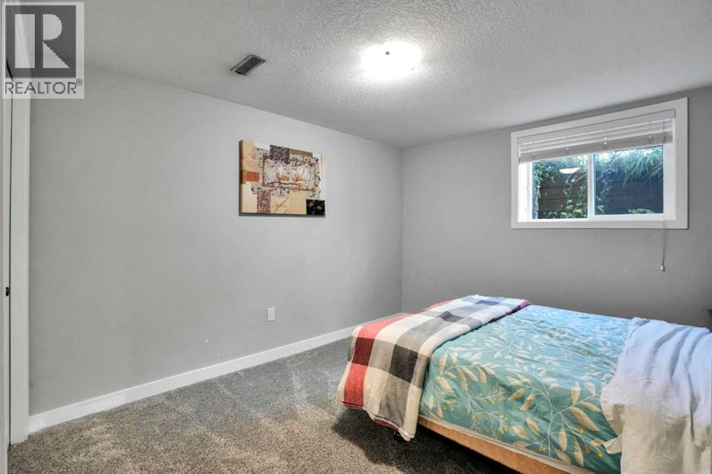 1115 Marcombe Crescent Ne Property Photo 39