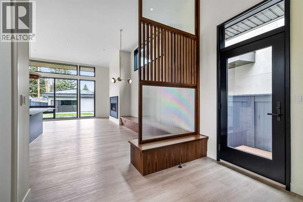 3d Willow Crescent Sw Property Photo 5