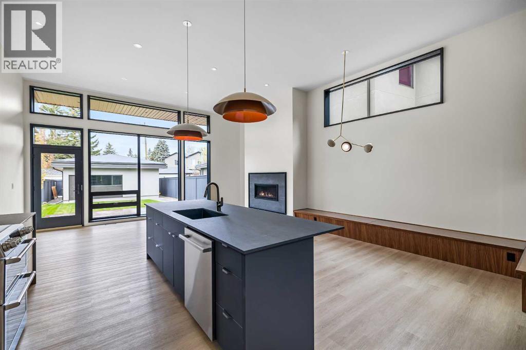 3d Willow Crescent Sw Property Photo 11