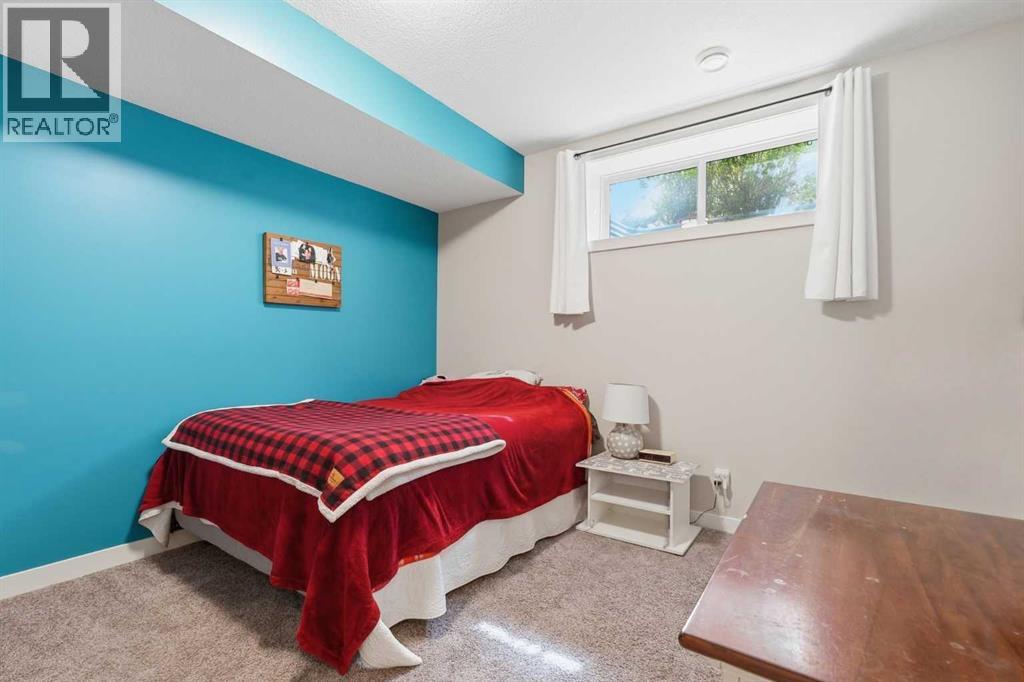 237 Mahogany Parade Se Property Photo 21