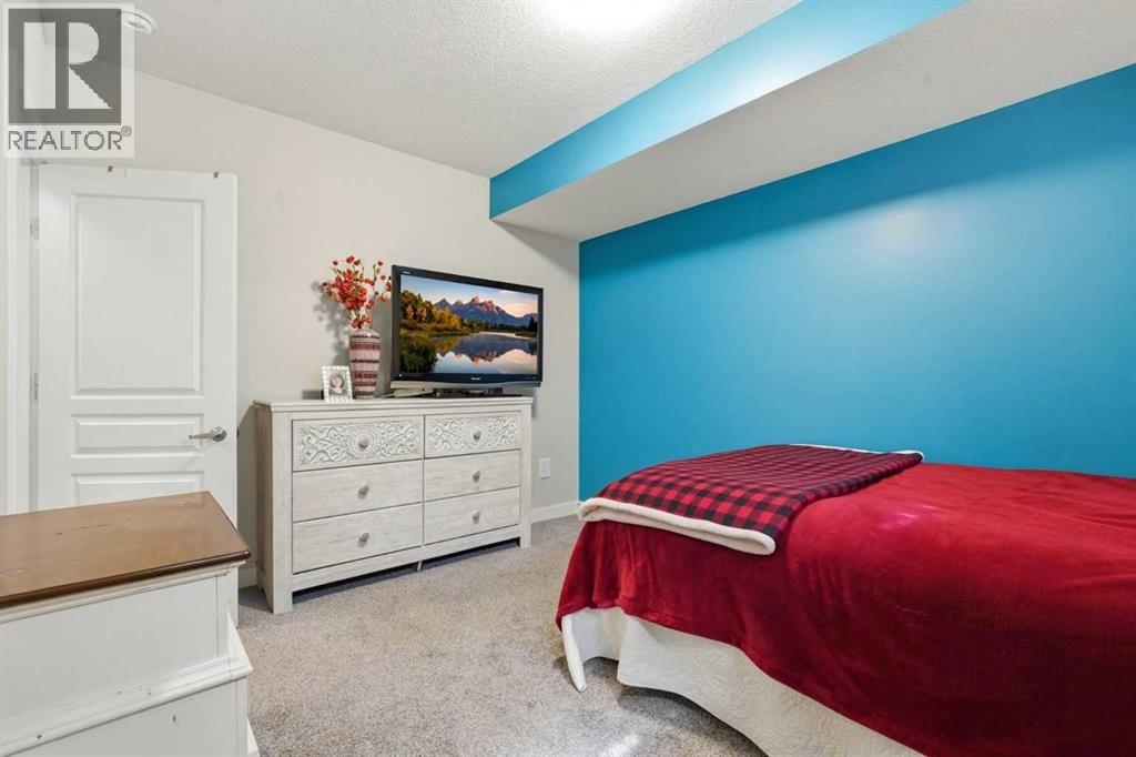 237 Mahogany Parade Se Property Photo 22