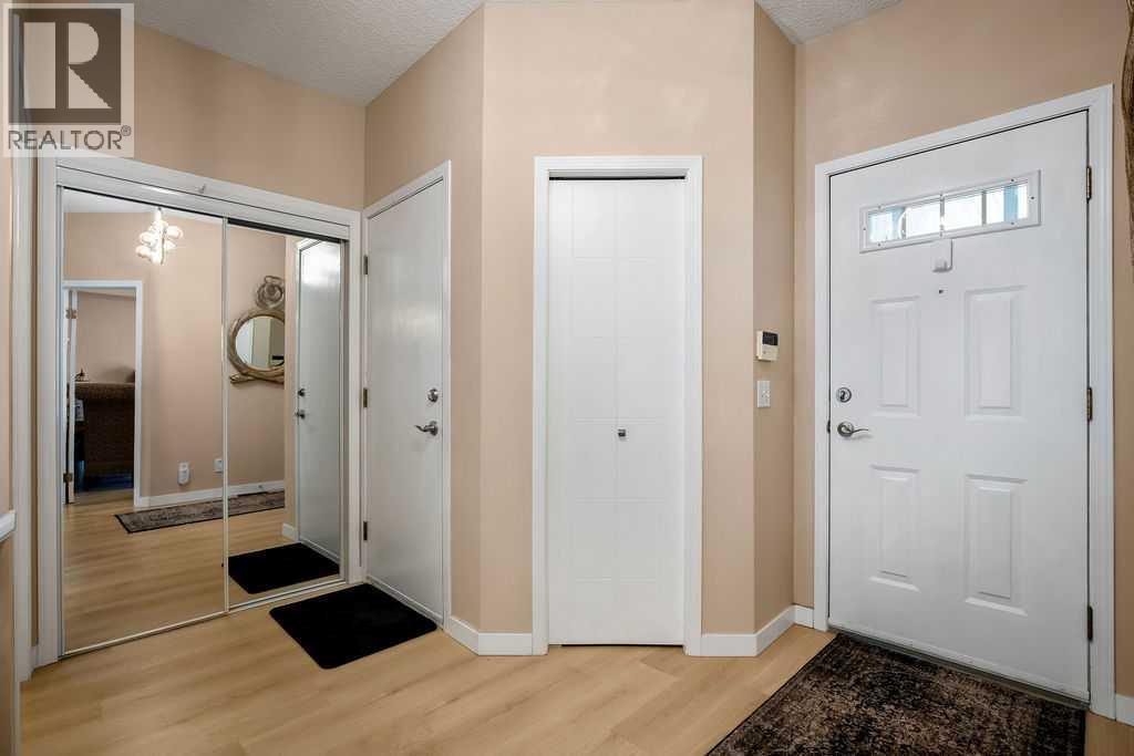 72 Millside Drive Southwest Property Photo 2