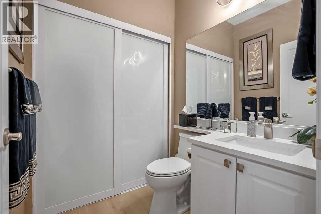 72 Millside Drive Southwest Property Photo 4