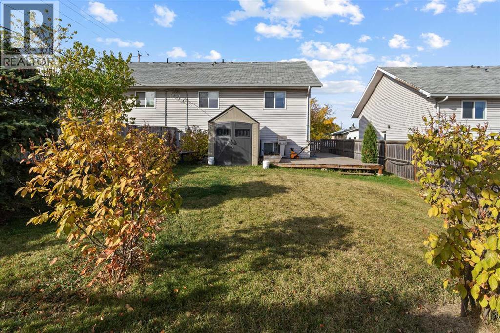 5203 41 Street Property Photo 20