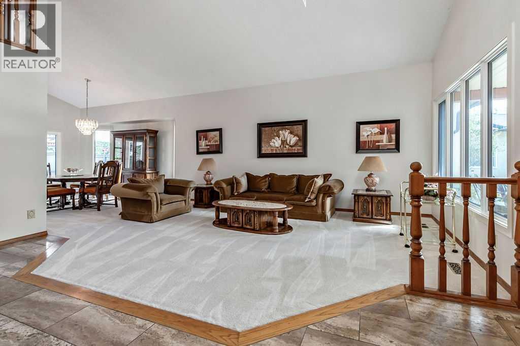 56 Bernard Way Nw Property Photo 4